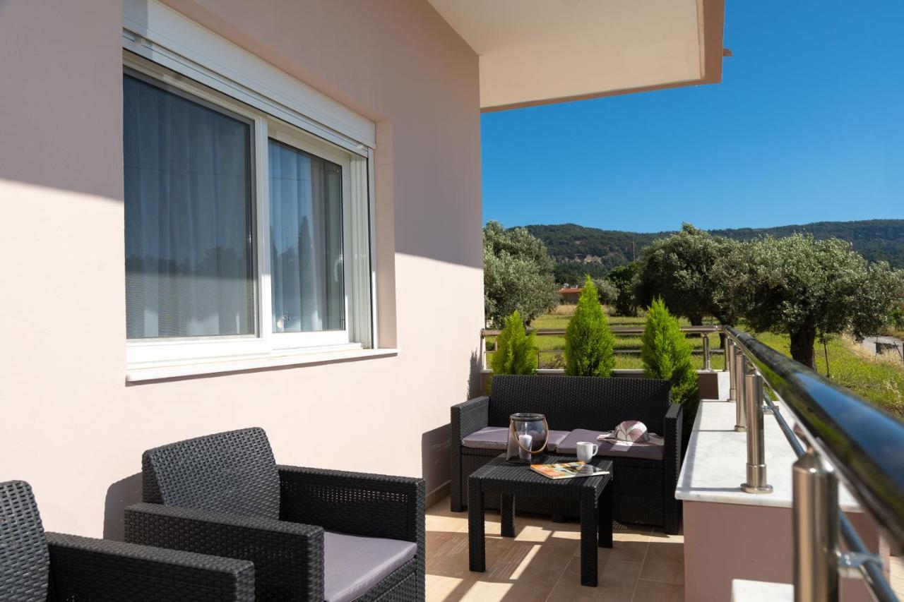 Villa M & S - 4 Bedroom With Heated Pool